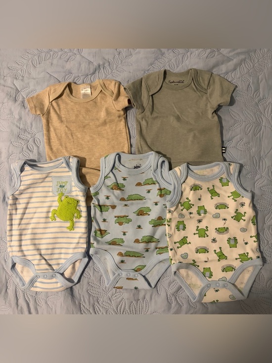 Other - 5 One-Piece Bodysuit Set - Green, Beige, Light Blue